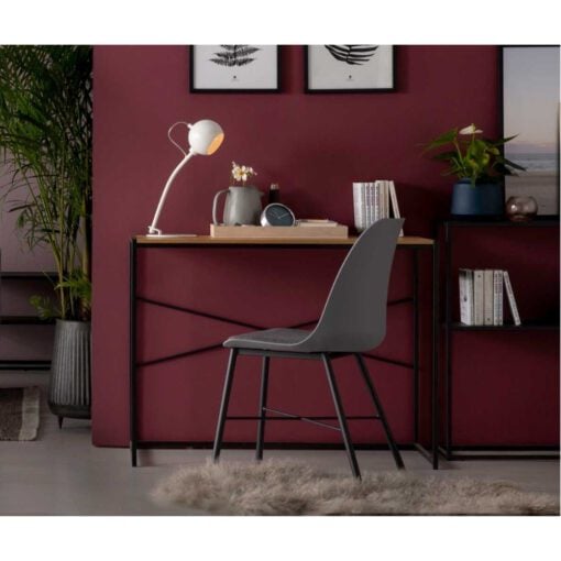 Bragg Bradford Student Office Desk Lifestyle